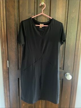 Women black relaxed dress